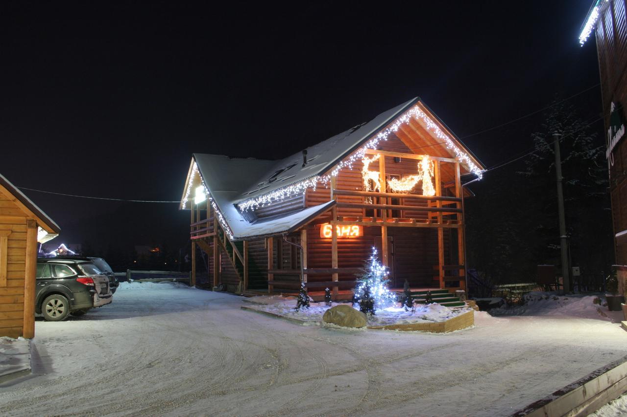 Hotel Pid Khomiakom Tatariv Esterno foto